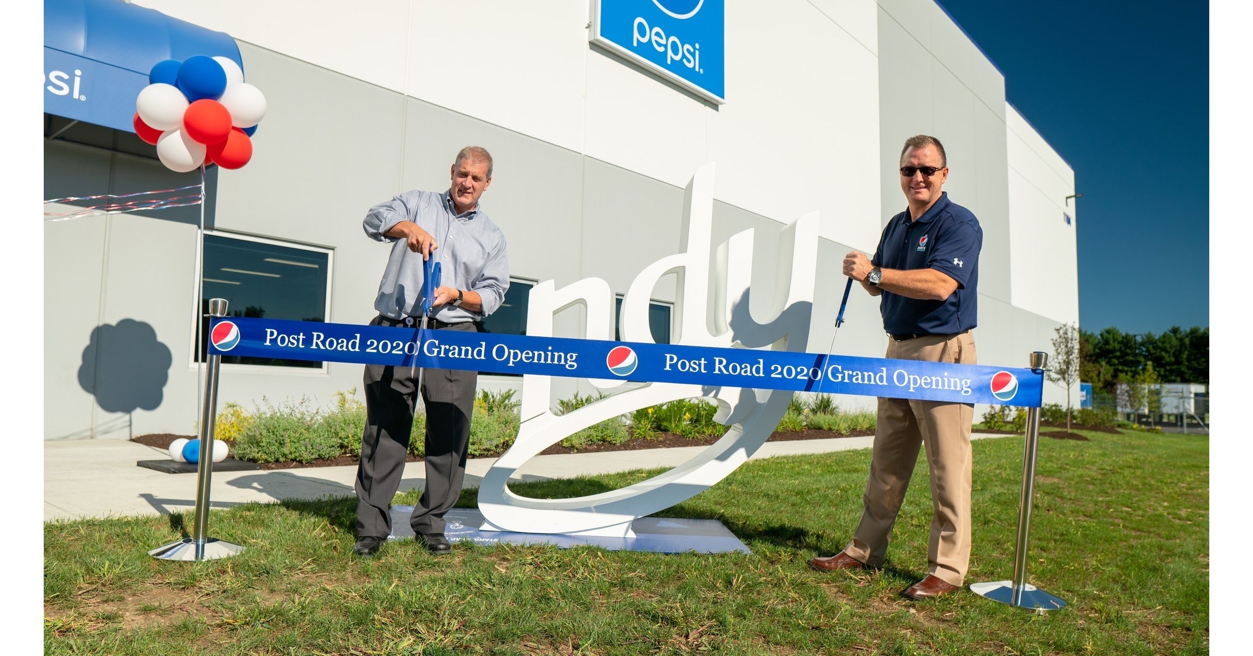 https://mma.prnewswire.com/media/1231500/PepsiCo_Indianapolis_Facility_Ribbon_Cutting.jpg?p=facebook