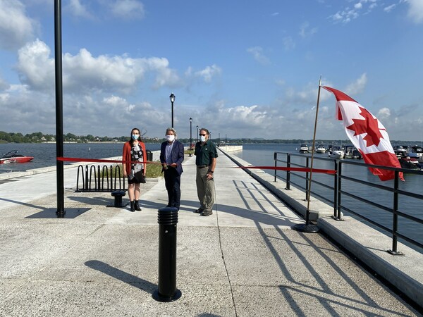 The Chambly Jetty (also known as the Federal Wharf) was inaugurated this morning in the presence of Mrs. Alexandra Labbé, Mayor of the City of Chambly,  the Honourable Pablo Rodriguez, Quebec Lieutenant and Leader of the Government in the House of Commons and Mr. François Ferrer, Coordinator for the integration and operations of the Quebec Waterways. Source: Parks Canada (CNW Group/Parks Canada)