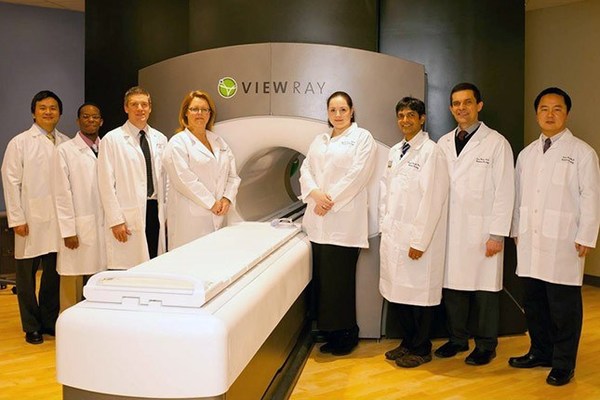 Radiation Oncology staff with the ViewRay Circa. 2014 (L to R: Harold Li, Ph.D., H. Omar Wooten, Ph.D., Jeffrey Olsen, M.D., Sharon Endicott, Olga Green, Ph.D.., Parag Parikh, MD.., Sasa Mutic, PhD., Yanle Hu, Ph.D.)
