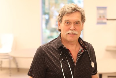 Dr Jean Bourbeau, pneumologue au Centre universitaire de sant McGill (CUSM), chercheur principal  l'Institut de recherche du CUSM et professeur  l'Universit McGill (Groupe CNW/Centre universitaire de sant McGill)