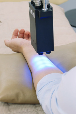 Amorepacific Clinical Evaluation Device for Blocking Blue Light