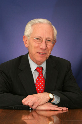 Stanley Fischer has been awarded the first Miriam Pozen Prize in recognition of his outstanding research and leadership in financial policy.
