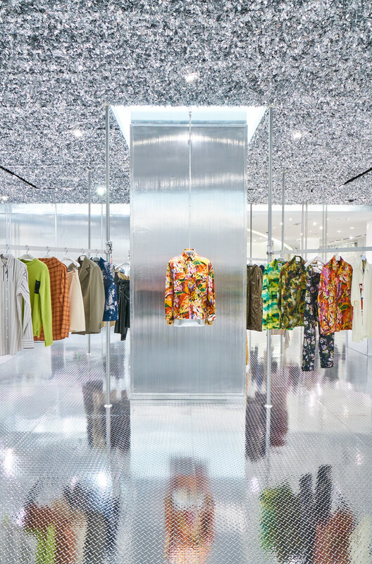 Unable to view the image, Please provide a valid URL.