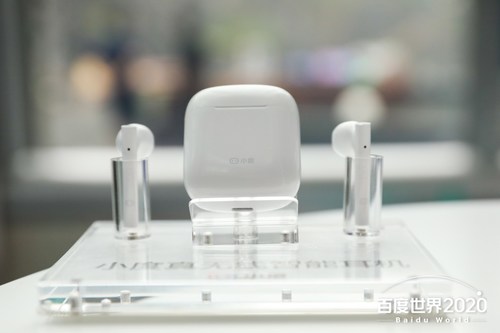 Baidu "breaks boundaries" with XiaoduPods, its first portable consumer electronics product