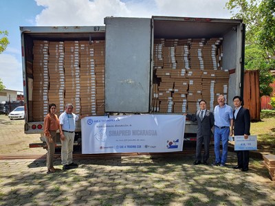 Receiving Sae-A Nicaragua’s donation items at the emergency response agency