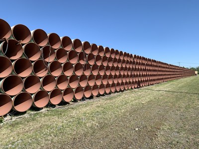 More than 500,000 feet of 30-inch, X70 coated line pipe is now available from Tiger Group and P.I.T. Pipe at site in Albany, N.Y.