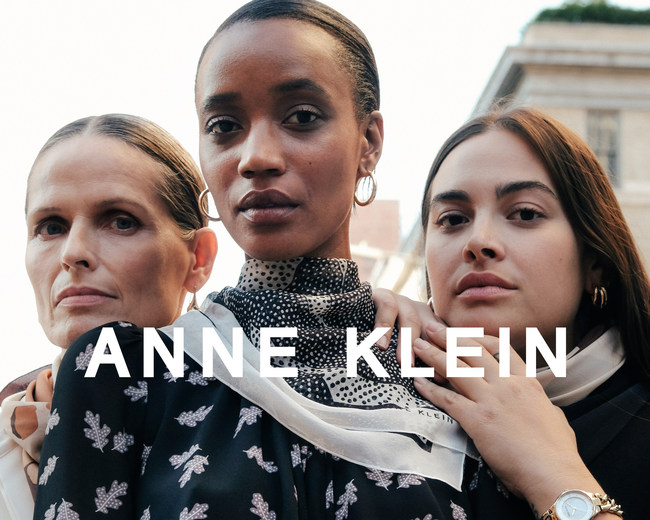 Anne Klein returns to New York Fashion Week with Fall 2020 collection.