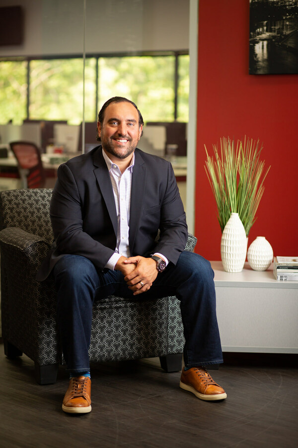 Courtesy: Guaranteed Rate / The Nation’s #1 Originator, Shant Banosian, Becomes Guaranteed Rate’s First Loan Officer to Fund $1 Billion in a Single Year