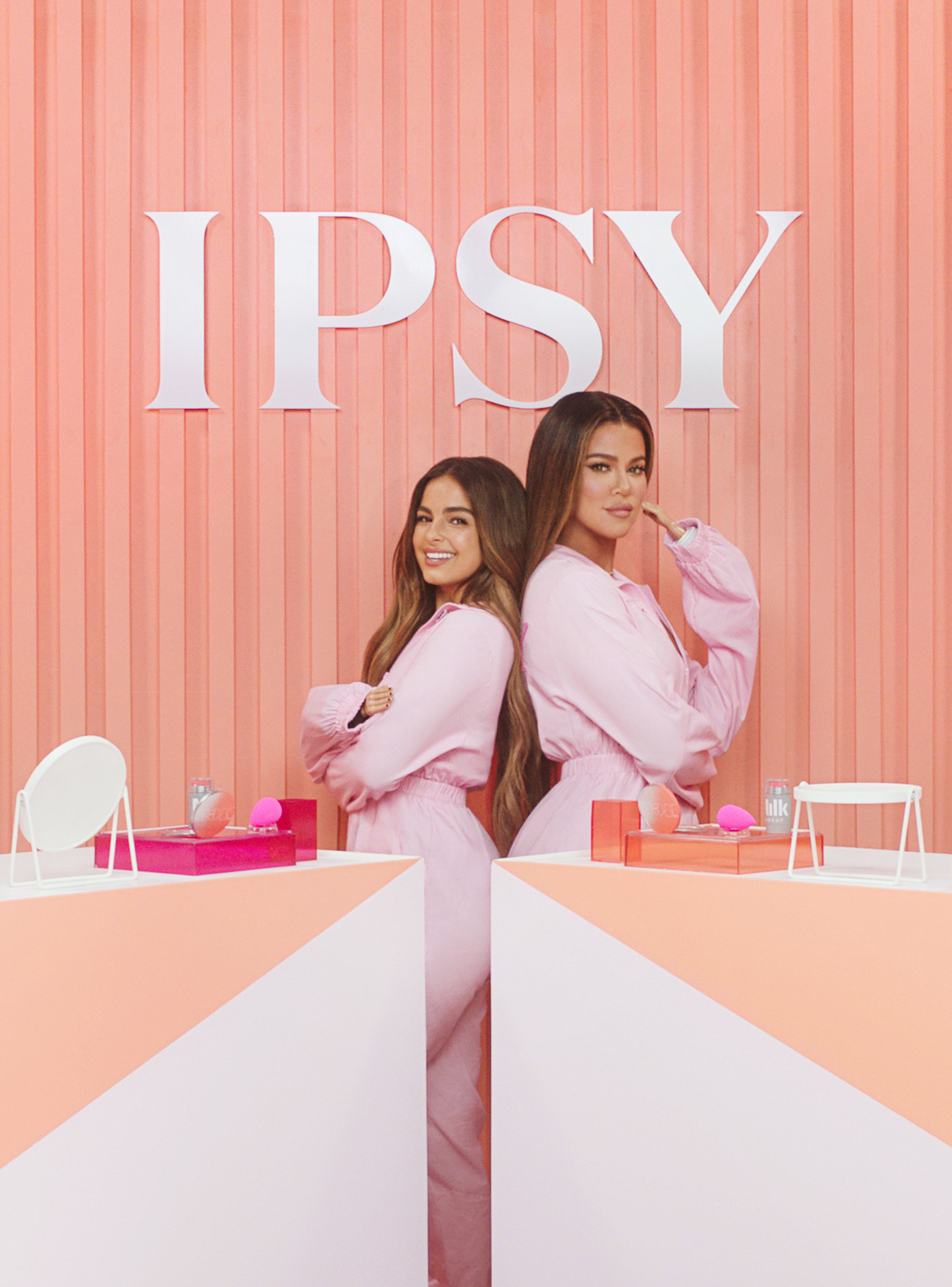 Khloe Kardashian Ipsy S New Brand Partner Set To Battle Addison Rae In The Ultimate Make Off Challenge