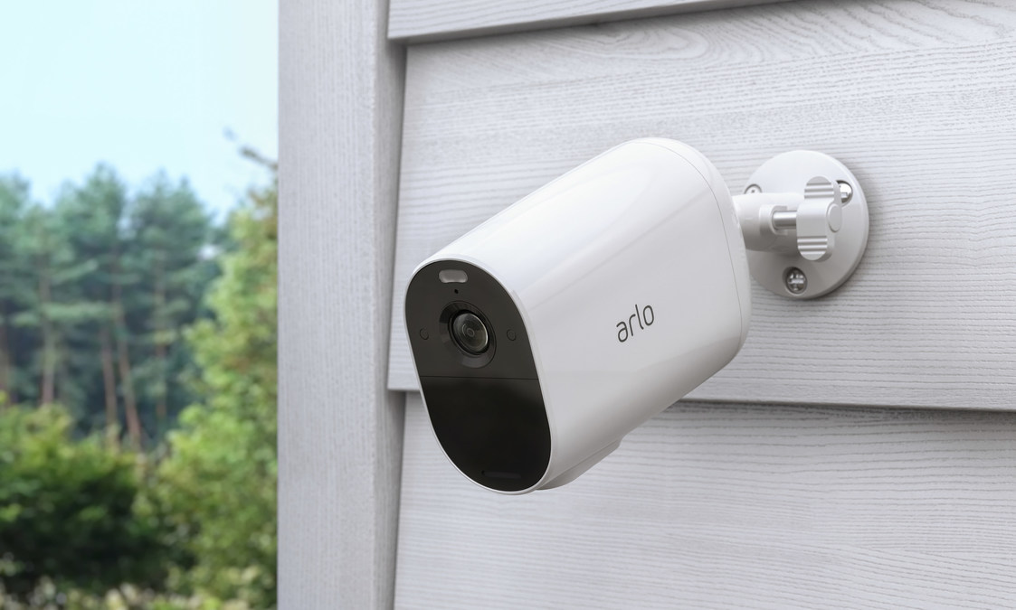 Arlo Expands Essential Series Of Security Cameras Highlighted By The Essential Xl Spotlight Featuring Up To 12 Months Of Battery Life
