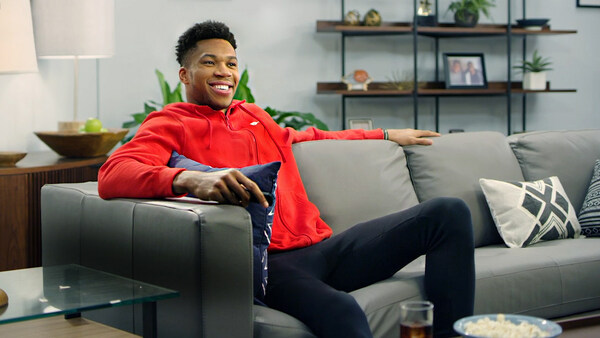 TCL and NBA Superstar Giannis Antetokounmpo Deliver Unmatched Performance in Latest Marketing Campaign