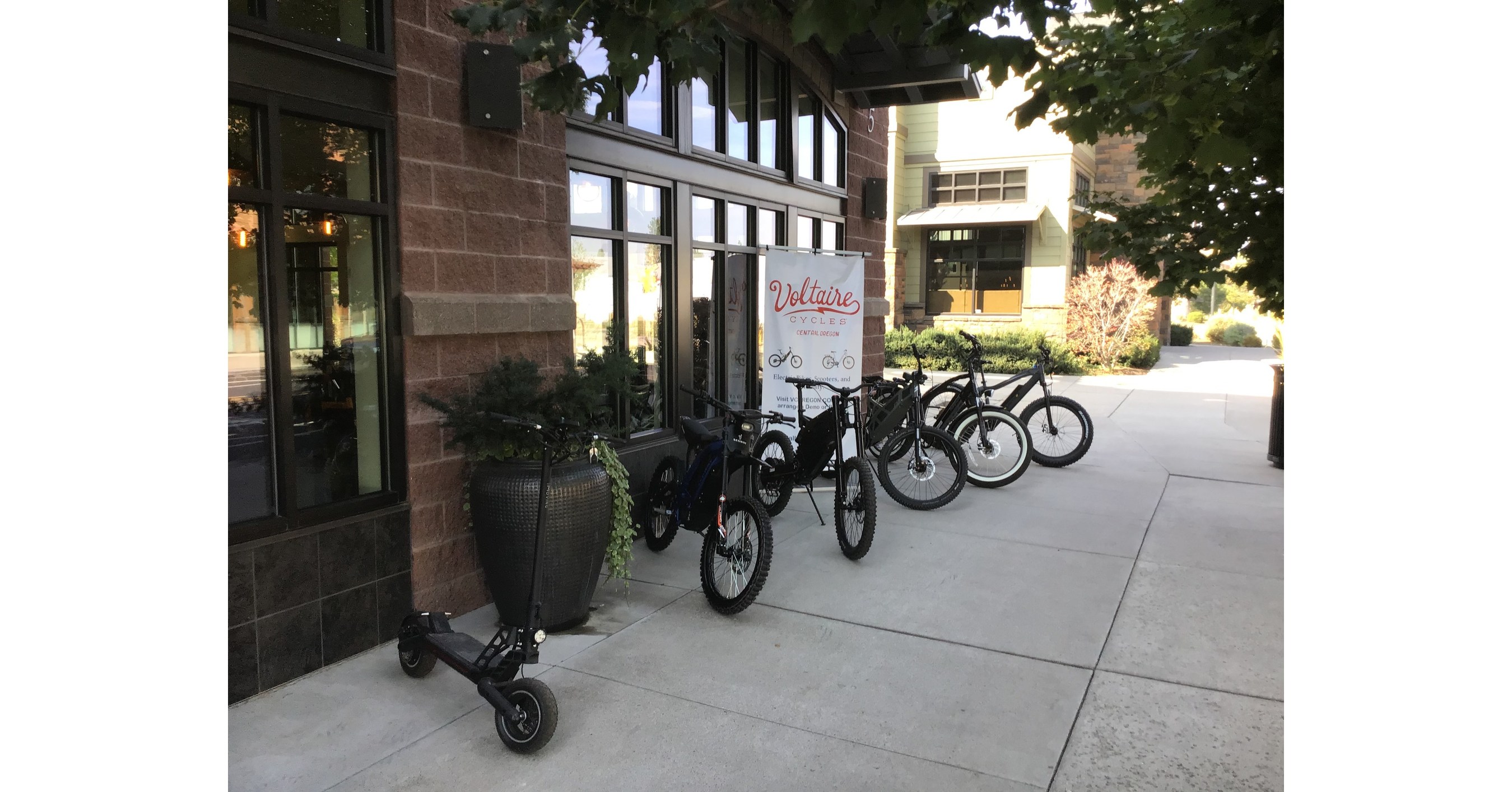 Full Throttle EMobility Retailer Opens Franchise in Central Oregon