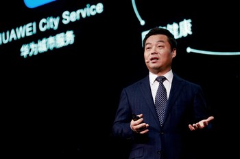 Zhang Ping’an, Presidente do Serviço de Nuvem do Cliente do Huawei Consumer Business Group, realizou um discurso introdutório intitulado “Vamos progredir juntos com o HMS”. (PRNewsfoto/Huawei Consumer Business Group)