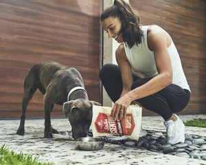 Stella &amp; Chewy's Announces Soccer Star Alex Morgan As New Brand Ambassador