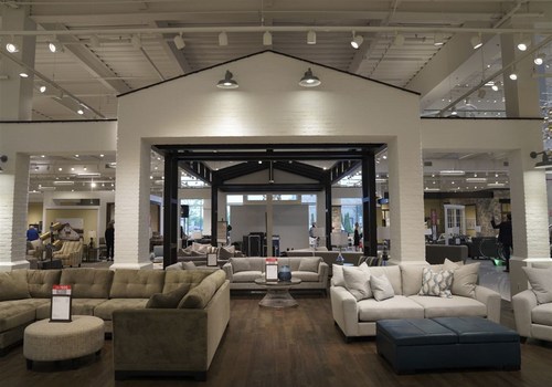 Loves Furniture Mattresses Doubles Store Footprint Across Midwest Opens 16 Stores In 30 Days