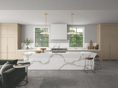 Caesarstone, the inventor of quartz surfacing, is pleased to introduce its newest innovative product: 5114 CALACATTA MAXIMUS. The newest addition to the Supernatural Collection, CALACATTA MAXIMUS takes the classic style of marble to the maximum, with the unparalleled durability for which Caesarstone is renowned. Launching across North America on October 5, it’s a big, bold statement and a look that’s ready for its close-up.