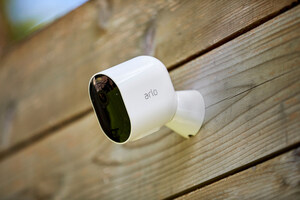 Arlo Introduces Newest Addition To Its Award-Winning Pro Series With Pro 4 Spotlight Camera