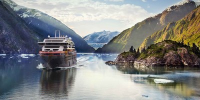 Légende de l’image (texte) : Jusqu’au 15 novembre, les agents de voyages peuvent offrir aux voyageurs une promotion « achetez-en un, obtenez le deuxième à moitié prix » pour faire l’expérience de l’Alaska en utilisant le code BOGOHO. (PRNewsfoto/Hurtigruten)