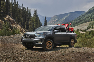 The 2021 Honda Ridgeline is set to launch early next year with a bold redesign that reflects its rugged and versatile pickup truck capabilities. Equally at home on dirt and mud-strewn trails as it is on the highway or twisting mountain roads, the 2021 Ridgeline features standard V6 power, class-leading ride and handling, the segment’s largest interior for passengers and gear, a brilliantly versatile bed, and the best standard AWD model payload capacity.