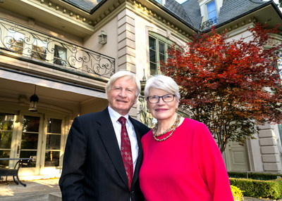 Walter and Maria Schroeder (Photo by Cavouk) (CNW Group/University Health Network)