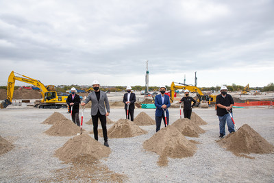 Partners from Crestpoint, Broccolini, Blackwood Partners, Amazon, the Honourable Rod Phillips, Ontario Minister of Finance & Ajax MPP, and John Henry, Regional Chair of Durham break ground on the new Amazon fulfillment centre in Ajax. ; Pictured (L-R): John Henry, Regional Chair, Durham; James Beach, Broccolini; The Hon. Rod Phillips, Ontario Minister of Finance and Ajax MPP; Kevin Leon, Crestpoint; Angeline Bilodeau, Amazon; Minesh Dave, Blackwood (CNW Group/Crestpoint Real Estate Investments Ltd.)