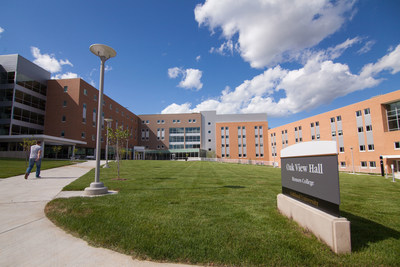 Oak View Hall is home to Oakland University's Honors College
