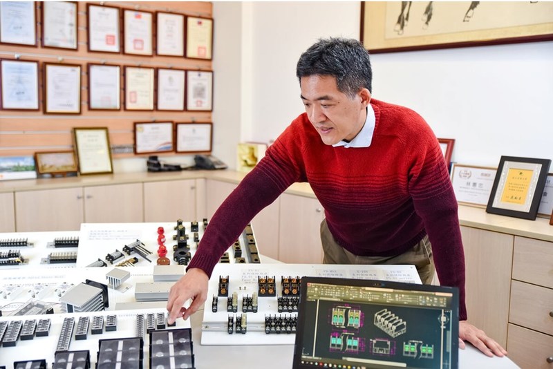 Unable to view the image, Please provide a valid URL.