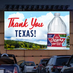 La marca Ozarka® de agua mineral 100 % natural crea un festival de películas en autocine para celebrar la belleza de Texas