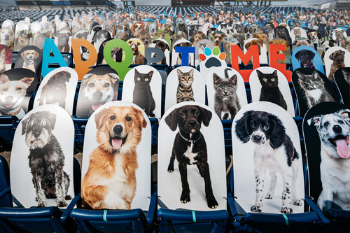 Tennessee Titans welcome 200 adoptable dog and cat cutouts at Nissan Stadium for the game vs. the Houston Texans ahead of the 12th Mars Petcare annual BETTER CITIES FOR PETS™ Adoption Weekend, taking place Oct. 17-18 in Nashville and Houston.