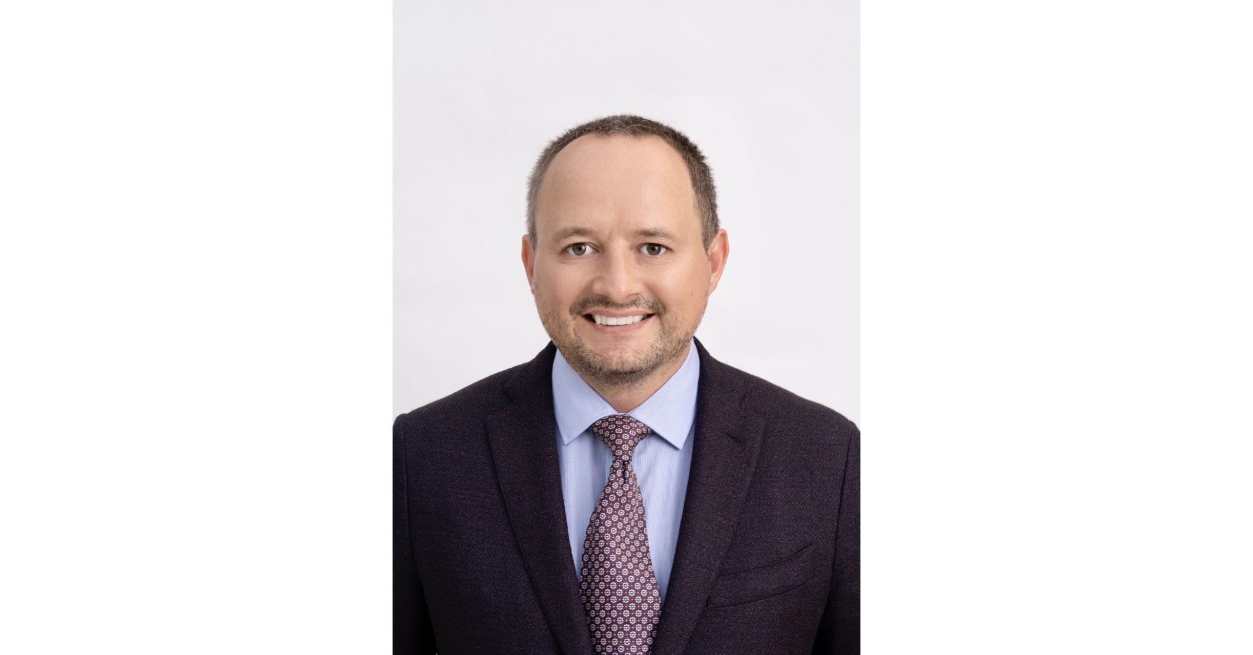Byron Allen s Allen Media Group Hires Raoul Marinescu As President Of 