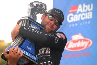 Lee Livesay, of Longview, Texas, has won the 2020 Guaranteed Rate Bassmaster Elite at Chickamauga Lake with a four-day total of 58 pounds, 2 ounces.