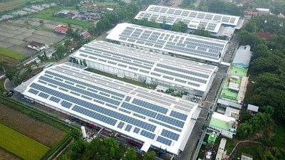 Solar panels installed on rooftops of Danone’s Klaten factory, system developed, built and operated by Total Solar DG Solar panels installed on rooftops of Danone’s Klaten factory, system developed, built and operated by Total Solar DG