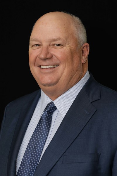 Billy Ainsworth, group president of Caterpillar’s Energy & Transportation segment, is retiring effective December 31, 2020.