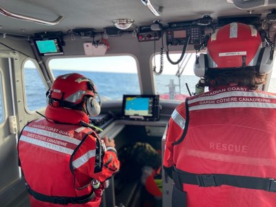 IRB North crew on the water during an exercise in August 2020, in Rankin Inlet, NU. (CNW Group/Canadian Coast Guard)