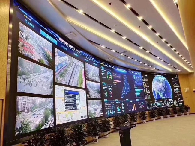 Yuchip精细像素沥青LED显示屏推动市场在2020年第二季度迅速反弹