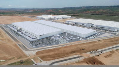 The new Operations Centre created by Montepino for the company Luís Simões in the Ciudad del Transporte industrial estate in Guadalajara, Spain.