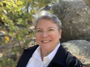 Universities Space Research Association Names Lisa Gaddis Director of the Lunar and Planetary Institute