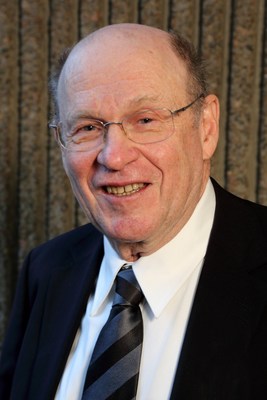 Monsieur Nahum Sonenberg, titulaire de la Chaire Gilman Cheney en biochimie et professeur au Département de biochimie ainsi qu’au Centre de recherche sur le cancer Rosalind et Morris Goodman de l’Université McGill. (Groupe CNW/Institut national de la recherche scientifique (INRS))