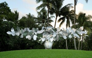 World-renowned Contemporary Art Master, Manolo Valdés, Exhibits Larger-than Life Sculptures in Miami