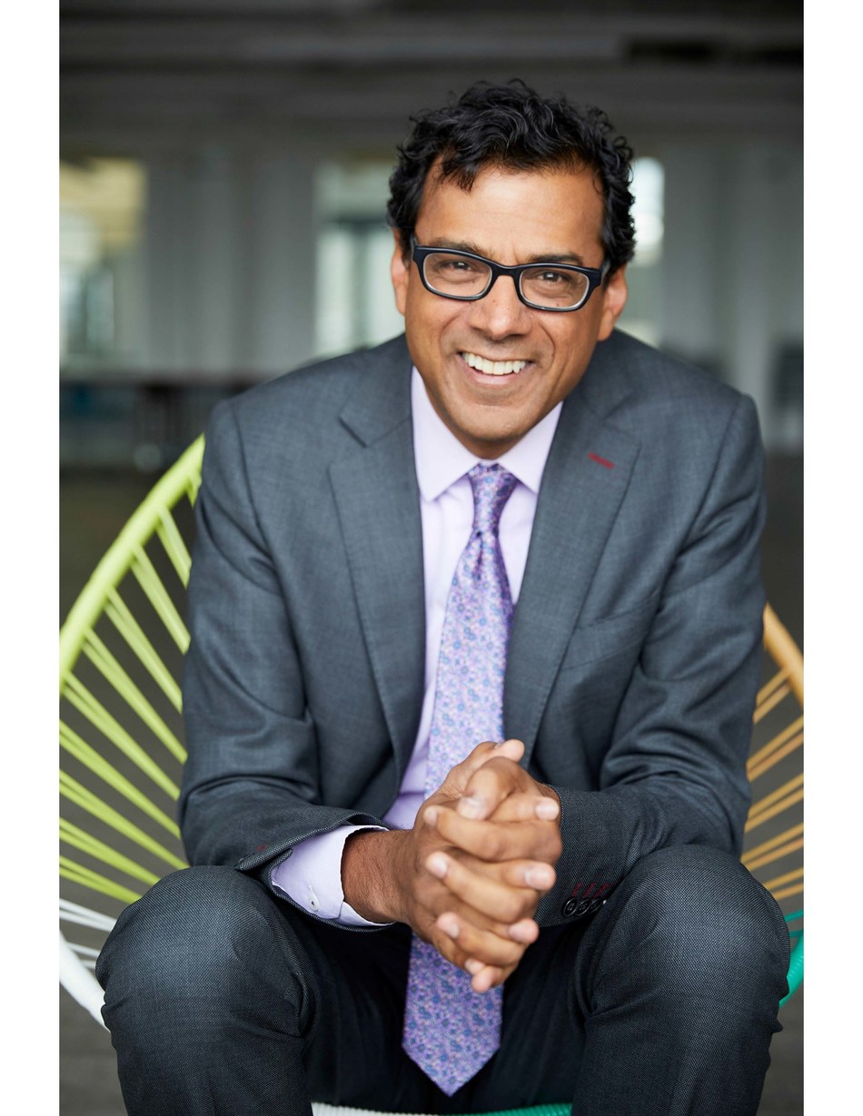 Atul gawande wife image