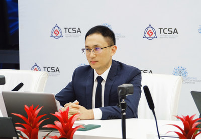 en la que Adkins Zheng de TCSA realizará el discurso de apertura