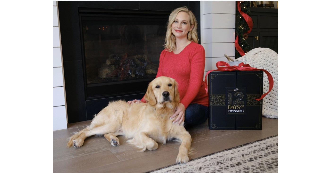 The CESAR® Brand Spreads Holiday Joy To Pets And Pet Parents With "12