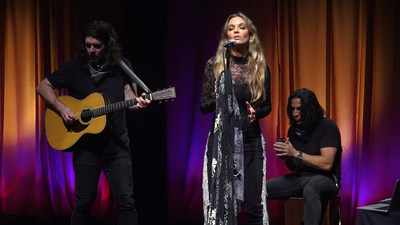 Singer-songwriter and American Idol semi-finalist Sarah Lake performs at IABC Nashville's 2020 Music City Gold Pen Awards virtual ceremony.