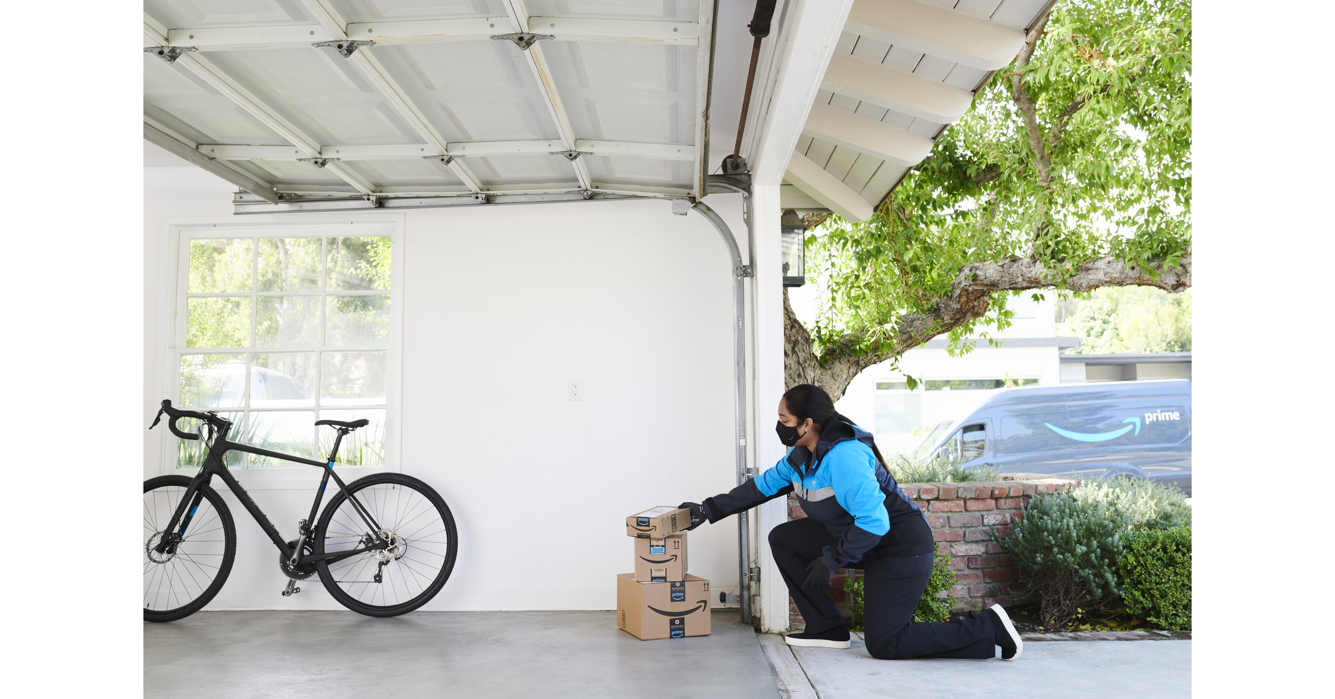 This Holiday season, more Amazon Prime members with a myQ smart garage
