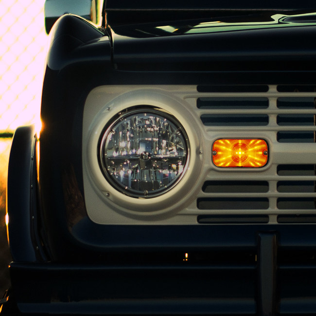 United Pacific Industries New Amber LED Parking/Signal Lights for Classic Bronco Models