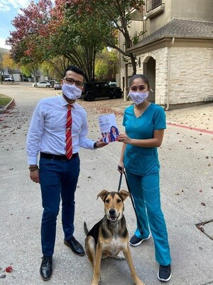 ER Near Me Distributes Masks and Hand Sanitizer to Residents of The Hyde Park at Montfort Apartments