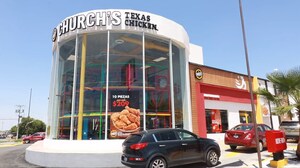 Church's Texas Chicken™ inaugura su restaurante número 300