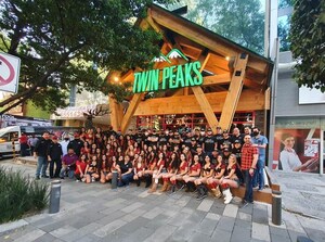 Twin Peaks apuesta al mercado de México; by Juan Carlos Machorro