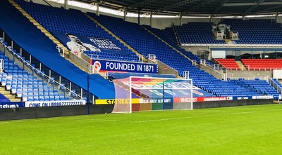 Reading FC and Casumo will support Rainbow Laces week by going one further and change their goal nets to Rainbow Nets in their game against Nottingham Forest.