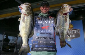 Bassmaster Opens Angler Of The Year Battle Wraps Up At Lay Lake